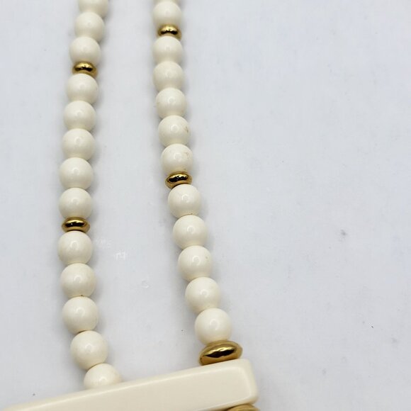 Vintage Trifari Double-Strand Cream & Goldtone Beaded Collar Necklace - Picture 9 of 12